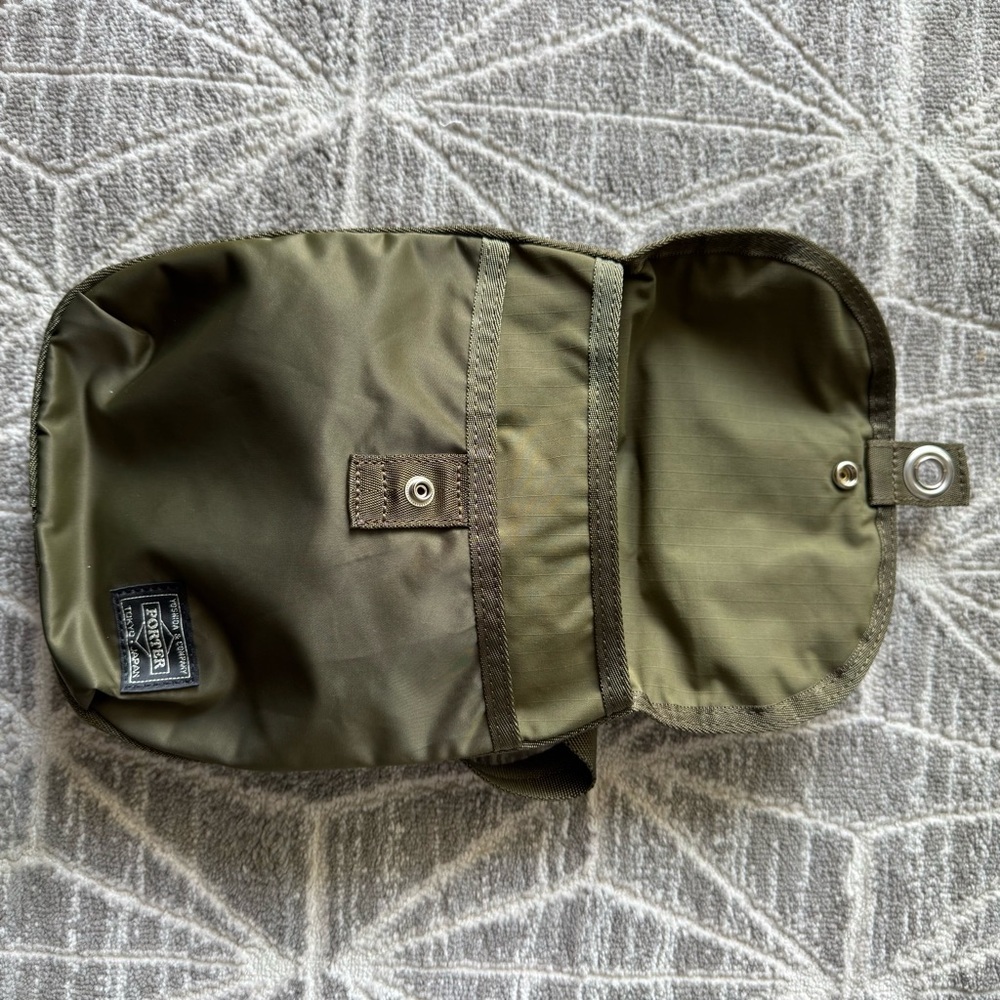 Yoshida & Company Porter Frame Shoulder Bag - Picture 4 of 5